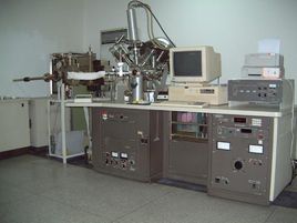 X射线光电子能谱仪