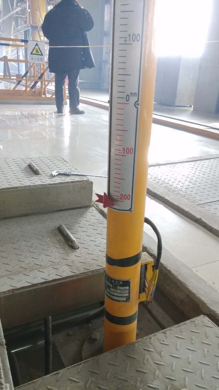 8989.jpg