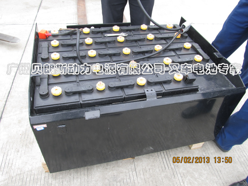 杭州叉车电池-销售杭州叉车专用蓄电池.jpg