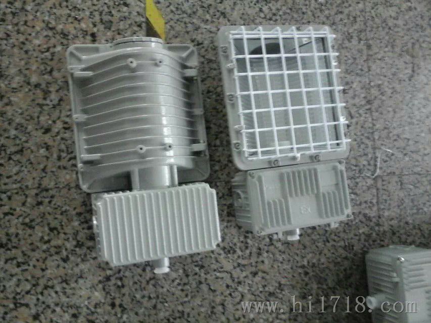 炼钢厂壁式爆金卤灯100W 220V 型号BAD51-1x100W-L100W弯杆式爆灯